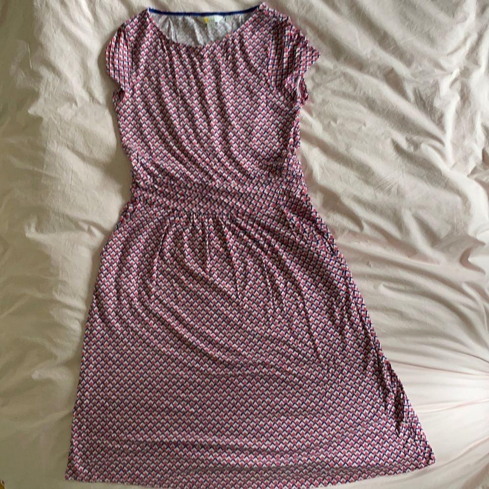 BODEN Amelie Geo Print Jersey Dress Strawberry Split 6